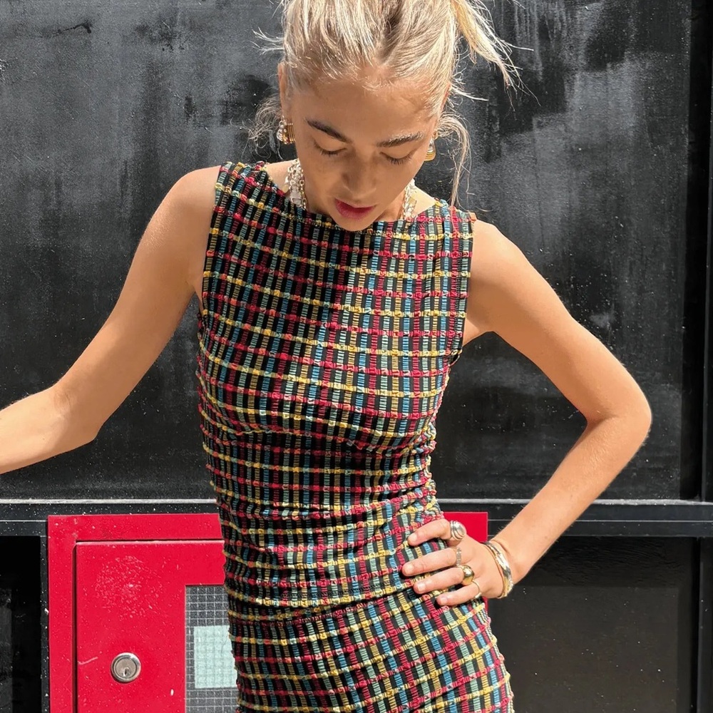 Peachy Den - The Cindy Top